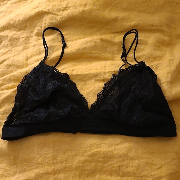 Black Bralette - Picture 1 of 3